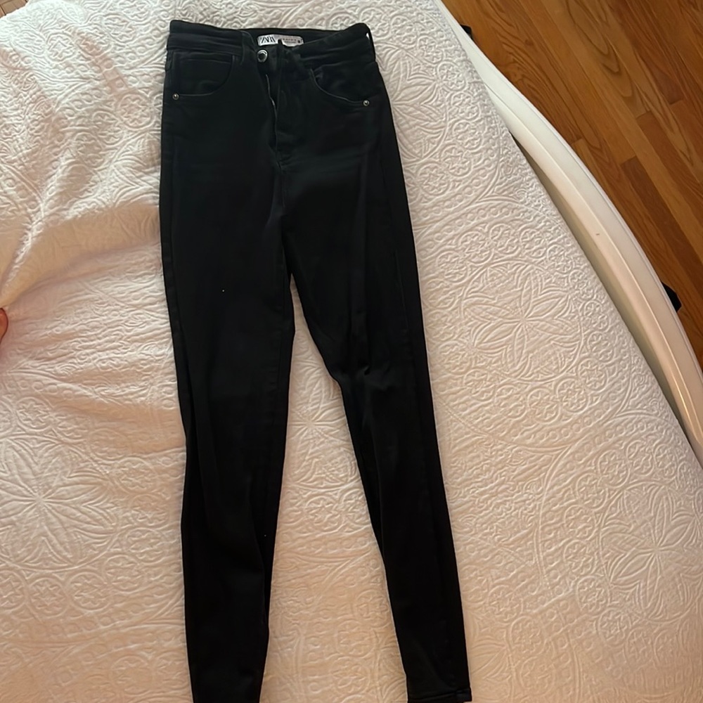 ZARA black High waisted skinny jeans.